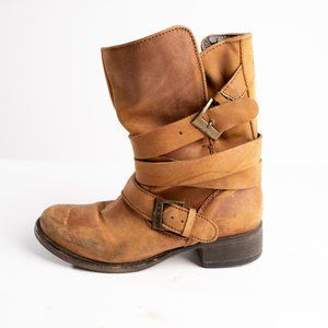 Steve Madden leather boots  size 7.5